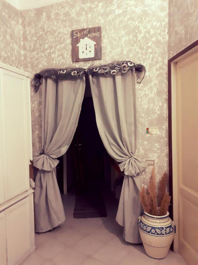 La Maison Des Caprices_ La Spezia _Stazione_5Terre 外观 照片