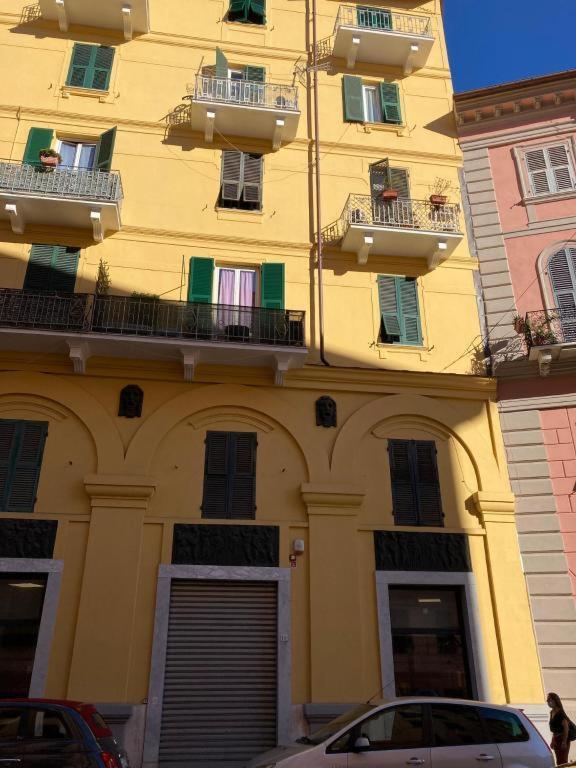 La Maison Des Caprices_ La Spezia _Stazione_5Terre 外观 照片